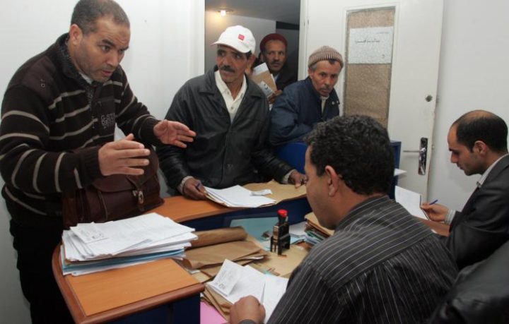 Arab Reform Initiative - Origins, Evolution and Challenges to the Human Rights Movement in Tunisia