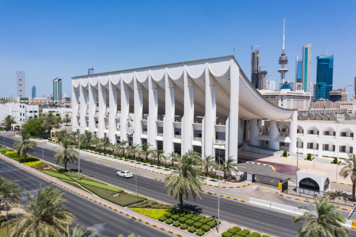 arab-reform.net/publication/with-parliamentary-suspension-kuwait-has-more-to-gain-than-lose